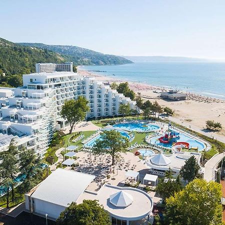 Maritim Hotel Paradise Blue Albena Exterior foto